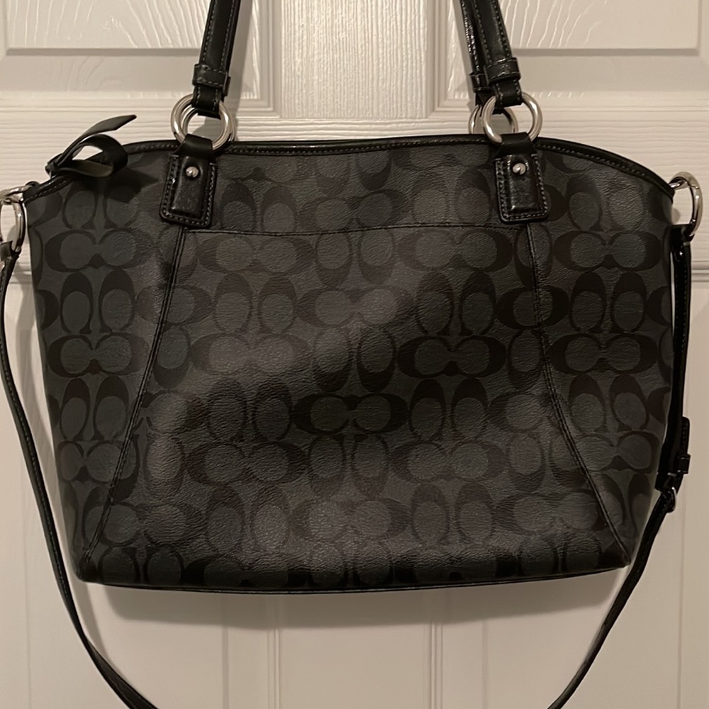 Coach Purse - Picture 2 of 4